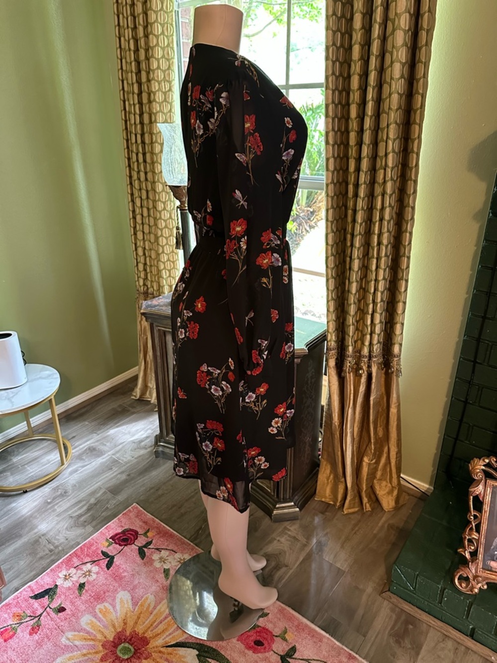 Black Floral Women's Dress - Picture 2 of 7